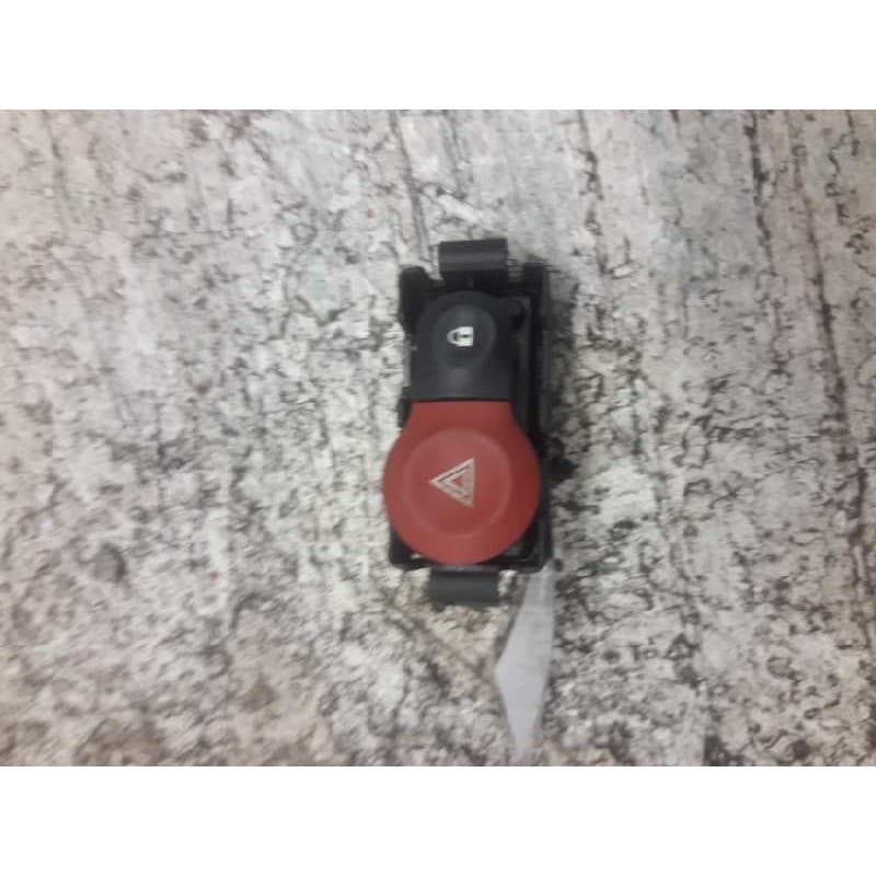 Recambio de warning para renault clio iii 20 aniversario referencia OEM IAM 8200214096A 8200483813A 6 PINS - Negro