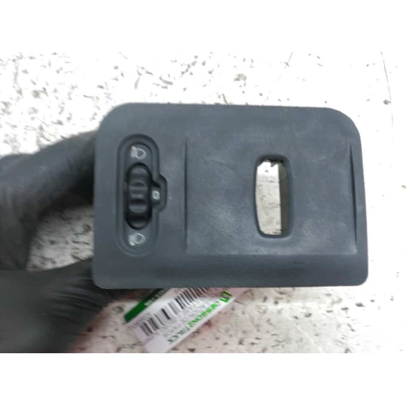 Recambio de boton regulacion de faros para renault clio ii fase ii (b/cb0) authentique referencia OEM IAM 8200060042 - Blanco