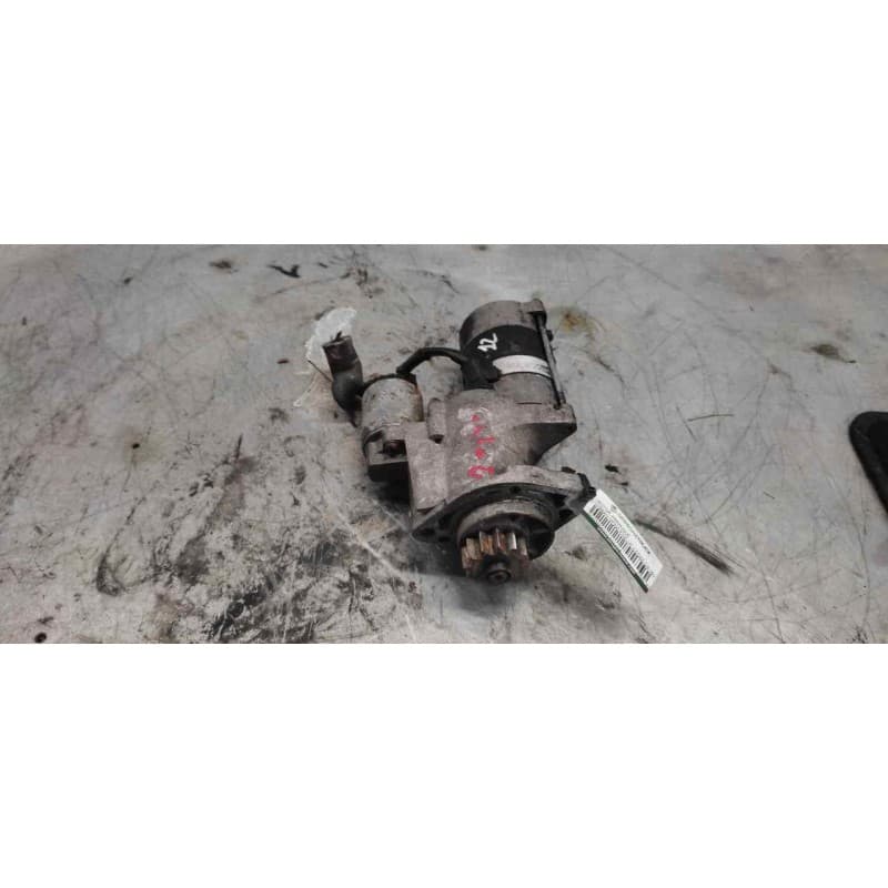 Recambio de motor arranque para nissan np300 pick-up (lcd22) 2.5 16v turbodiesel cat referencia OEM IAM CGB23070 12 DIENTES
