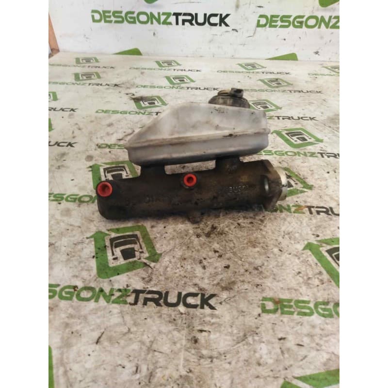 Recambio de bombin freno para renault b 120-35/55/65 messenger e2 2.8 diesel referencia OEM IAM 311663 - Blanco