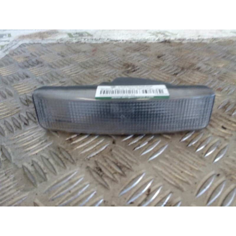 Recambio de piloto luz galibo derecho para scania serie 4 (p/r 144 l) fsa 460 (4x2) e2 corto cr 13 / 14 b referencia OEM IAM 132 - Blanco