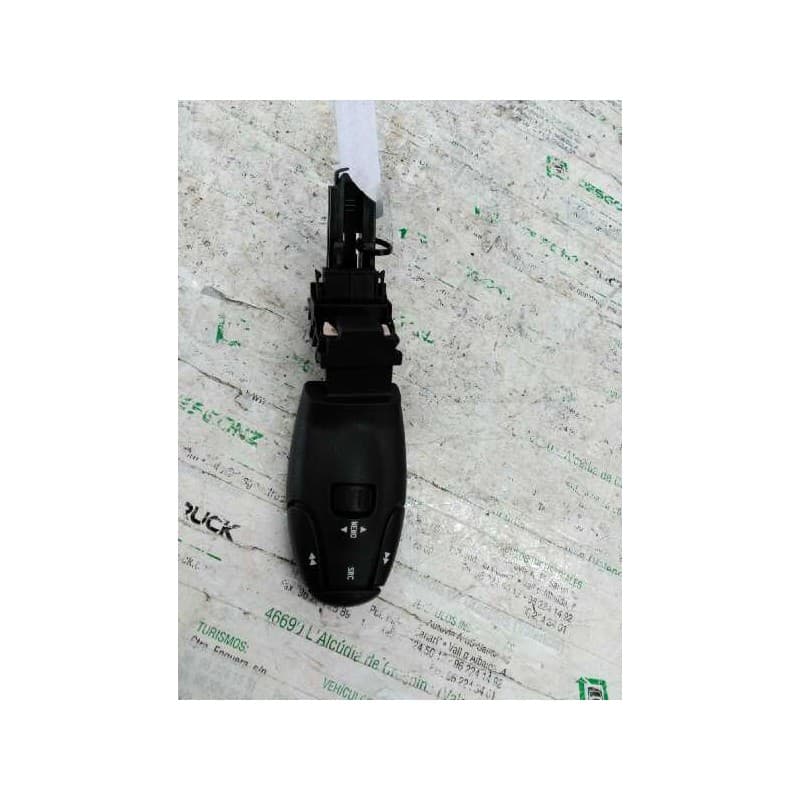 Recambio de mando radio para peugeot 407 sw sport referencia OEM IAM 9641798480 - Gris