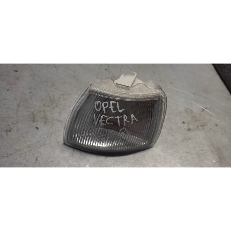 Recambio de piloto delantero izquierdo para opel vectra a 1.7 diesel referencia OEM IAM