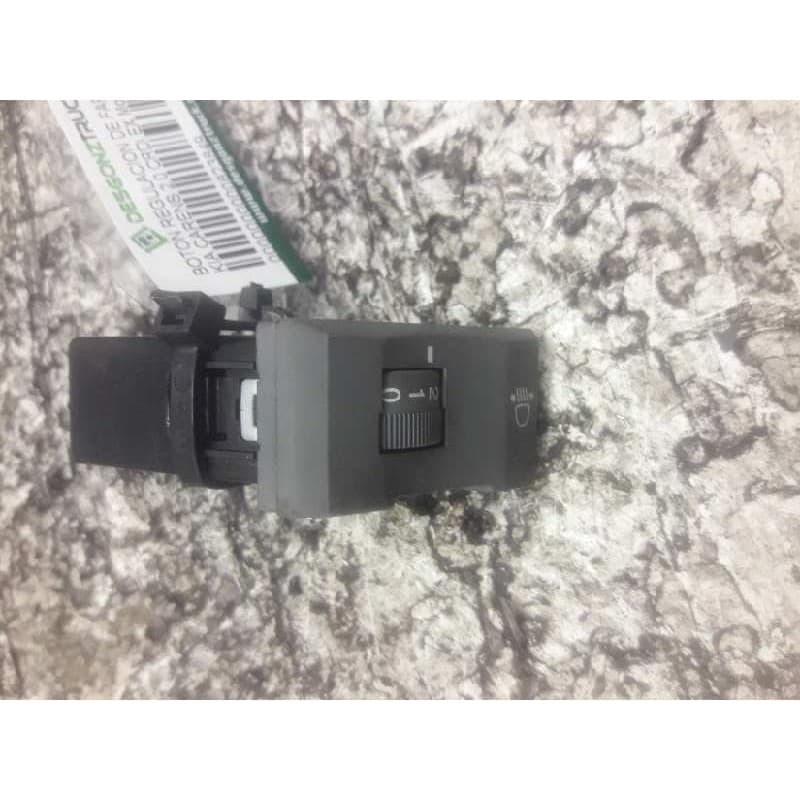 Recambio de boton regulacion de faros para kia carens 2.0 crdi ex monovolumen referencia OEM IAM 751U000B0 5 PINS - Gris