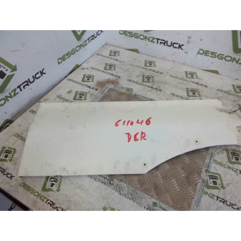 Recambio de moldura trasera cabina para man tg - a 18.480 fg / bb (e3/e4) l referencia OEM IAM 81615100408 DERECHA - Blanco
