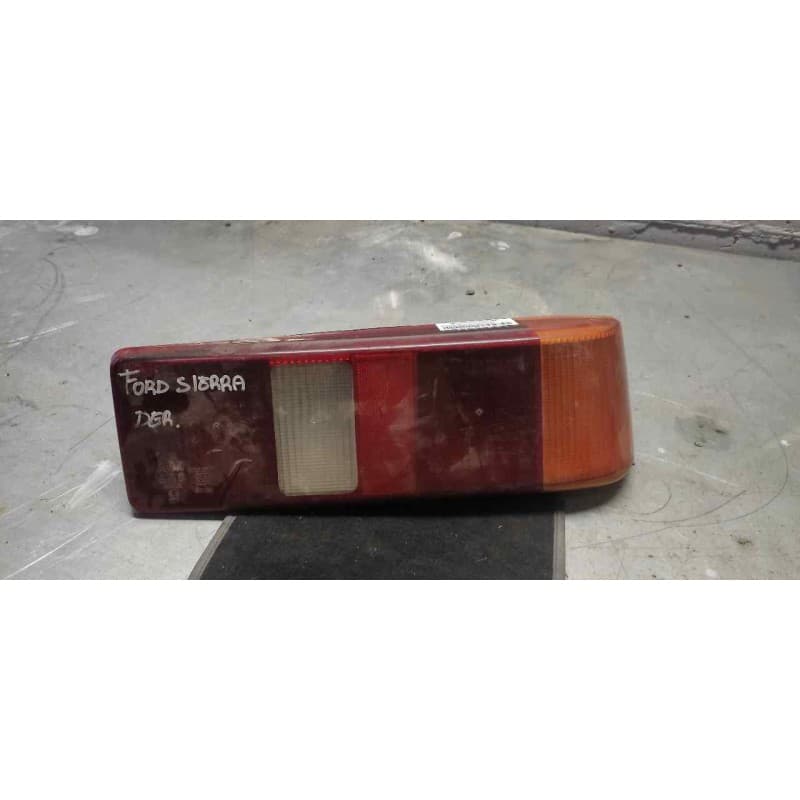 Recambio de piloto trasero derecho para ford sierra berlina clx referencia OEM IAM
