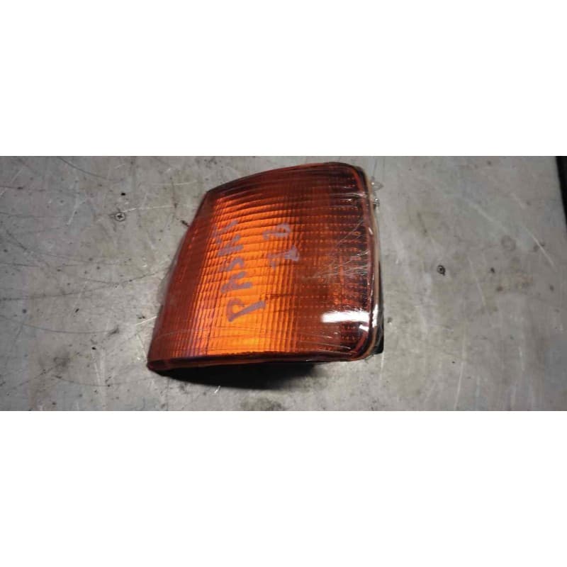 Recambio de piloto delantero izquierdo para volkswagen passat berlina (3a2) 1.9 tdi referencia OEM IAM