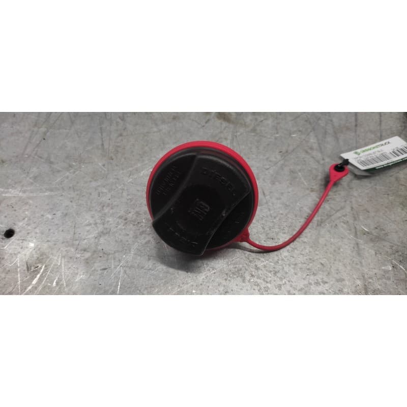 Recambio de tapon combustible para opel zafira b cosmo referencia OEM IAM - Negro