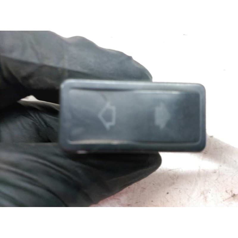 Recambio de mando elevalunas delantero derecho para citroën zx 1.9 d armonia referencia OEM IAM - Verde