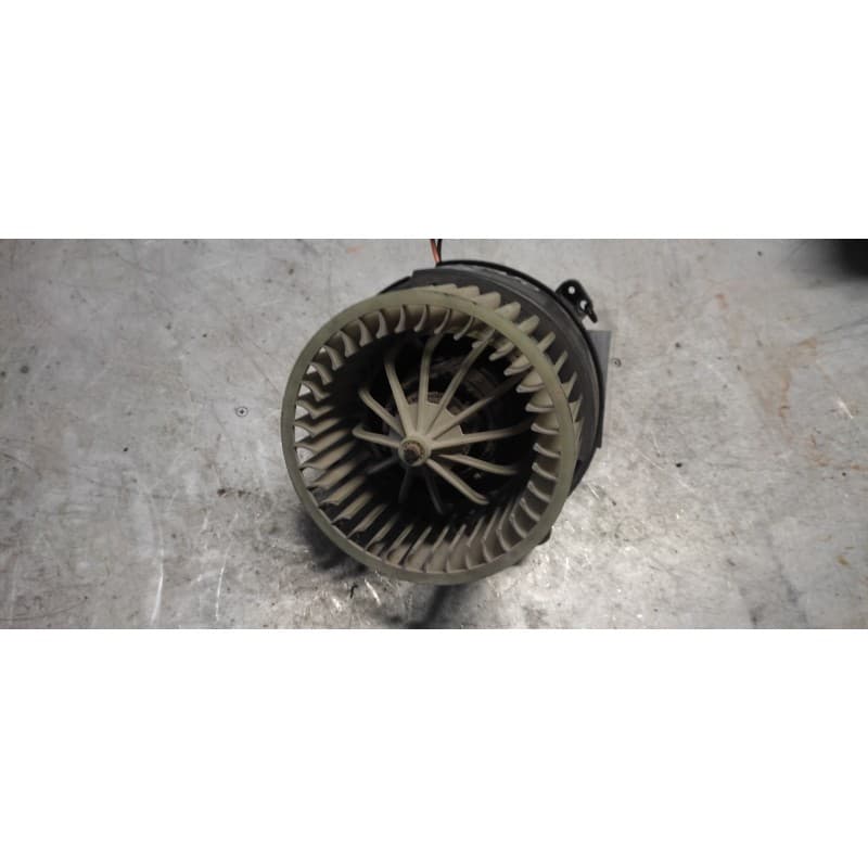 Recambio de ventilador calefaccion para fiat ducato caja cerr. techo elevado (desde 03.94) d 2,5 batalla 3200 referencia OEM IA