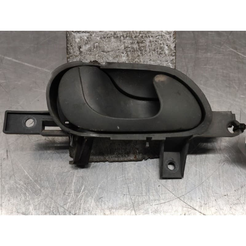 Recambio de maneta interior delantera izquierda para fiat scudo furgoneta (220_) 1.9 d referencia OEM IAM 1470971077