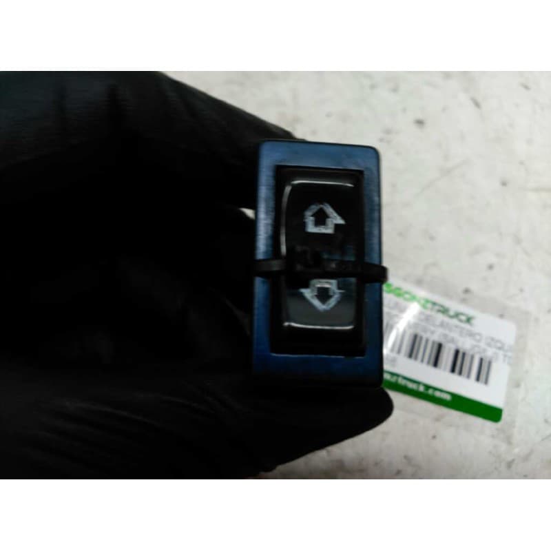 Recambio de mando elevalunas delantero izquierdo para land rover discovery (salljg/lj) tdi (5-ptas.) referencia OEM IAM - Blanco