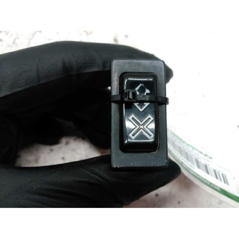 Recambio de boton bloqueo elevalunas traseros para land rover discovery (salljg/lj) tdi (5-ptas.) referencia OEM IAM - Blanco