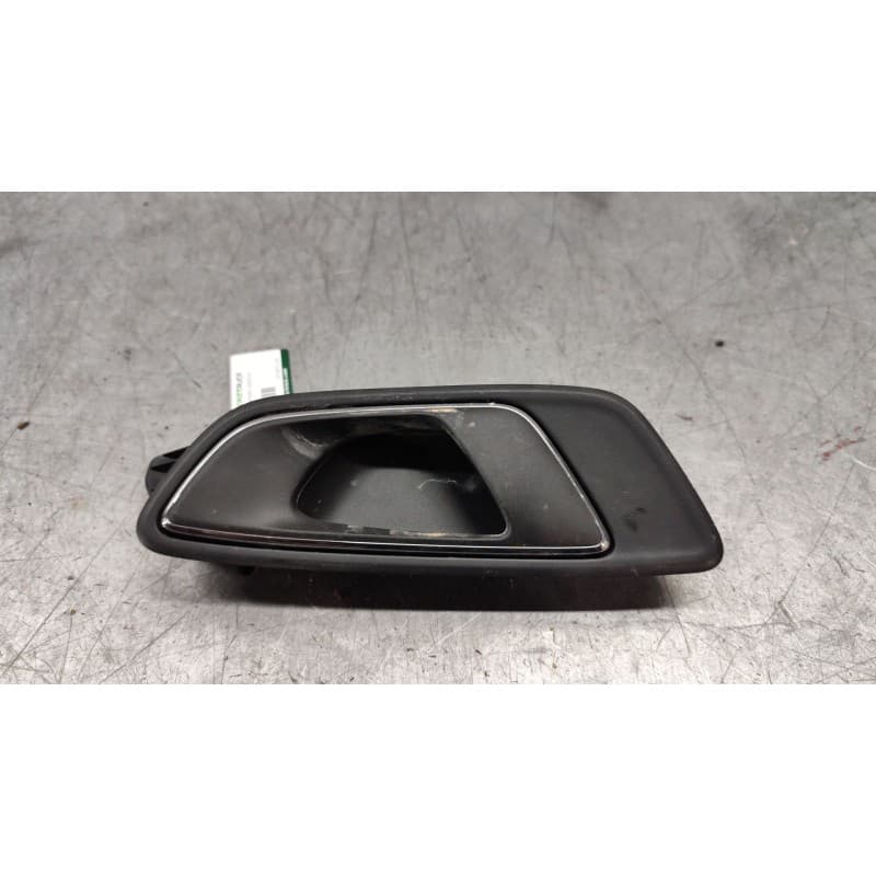 Recambio de maneta interior delantera derecha para seat leon (5f1) 1.4 tsi referencia OEM IAM 5F1837114A - Granate