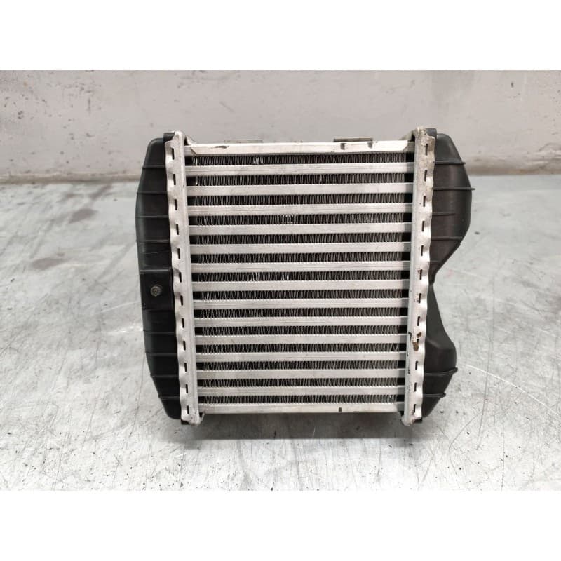 Recambio de intercooler para smart fortwo coupé (450) 0.7 (450.352, 450.332) referencia OEM IAM 0003007V005 - Negro