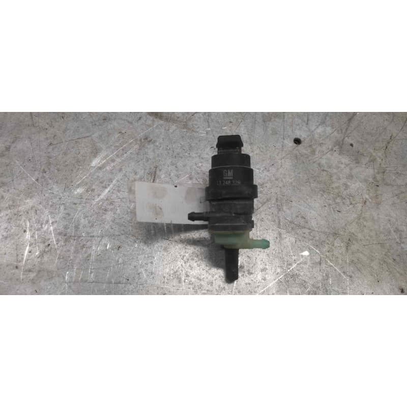 Recambio de bomba limpia para opel zafira b cosmo referencia OEM IAM 13248320 2 PINS - Negro