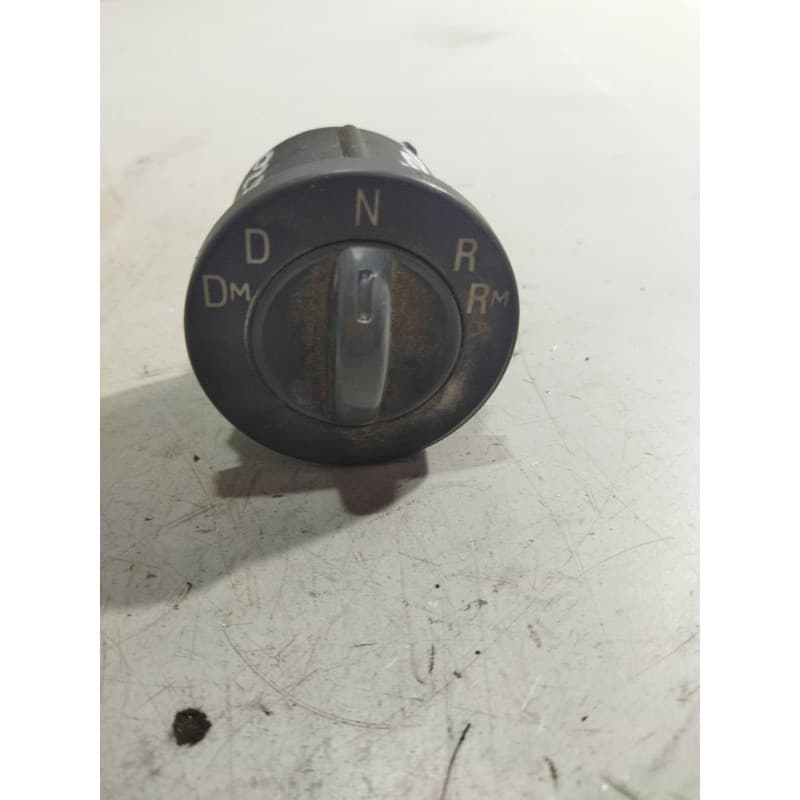 Recambio de interruptor para man tg - a 18.440 fg / bb (e3/e4) xlx referencia OEM IAM 81255250182 MANDO CAMBIO AUTOMATICO - Blanco