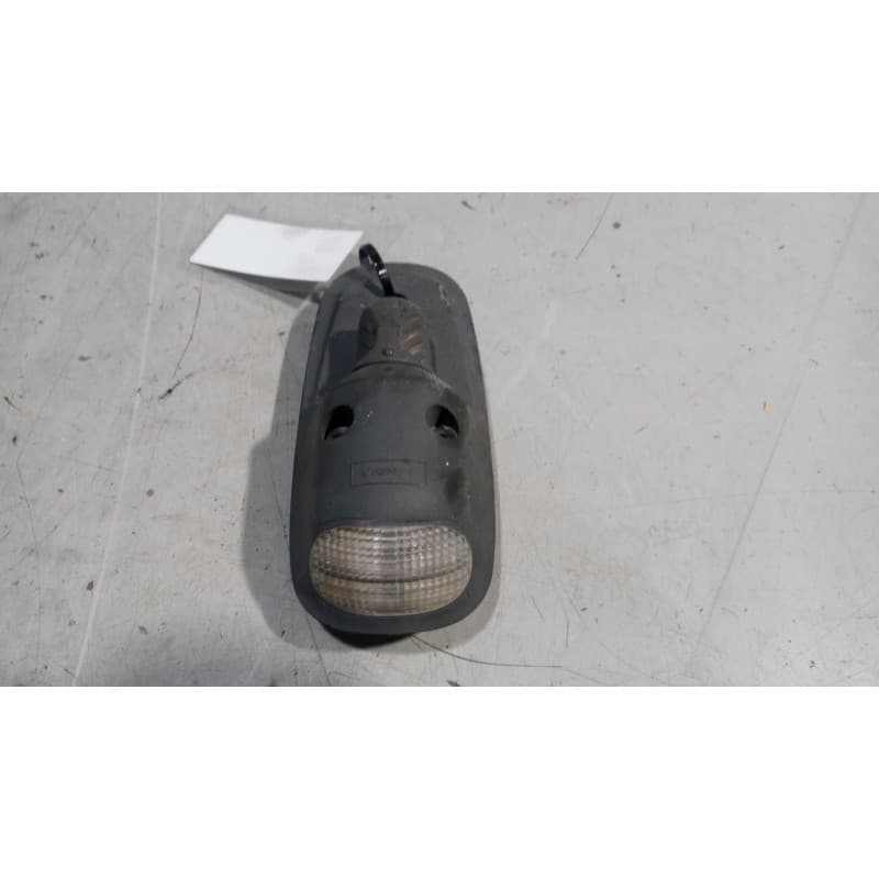 Recambio de piloto luz galibo izquierdo para renault midlum 6.2 diesel referencia OEM IAM - Blanco