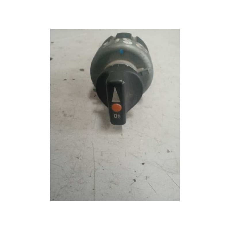 Recambio de mando luces para mercedes-benz atego 6-cil.4x2/bm 970,2,4-6 1328 (4x2) om 906 la l (largo) referencia OEM IAM 000545