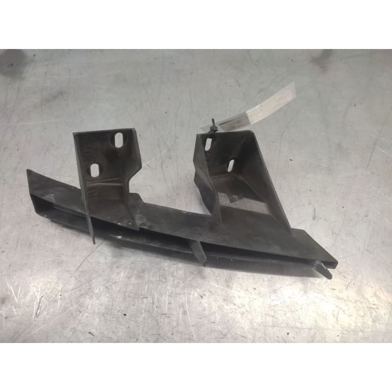 Recambio de soporte faro izquierdo para audi q7 (4l) 3.0 tdi (176kw) referencia OEM IAM 4L0807333LI - Blanco