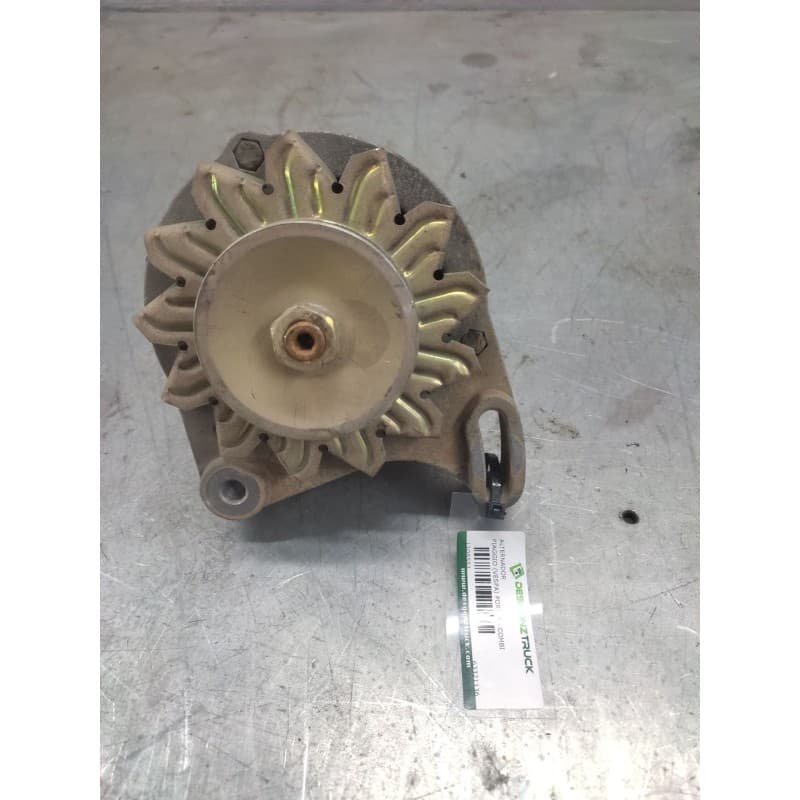 Recambio de alternador para piaggio (vespa) porter - combi referencia OEM IAM 63321136 14V 65A - Rojo