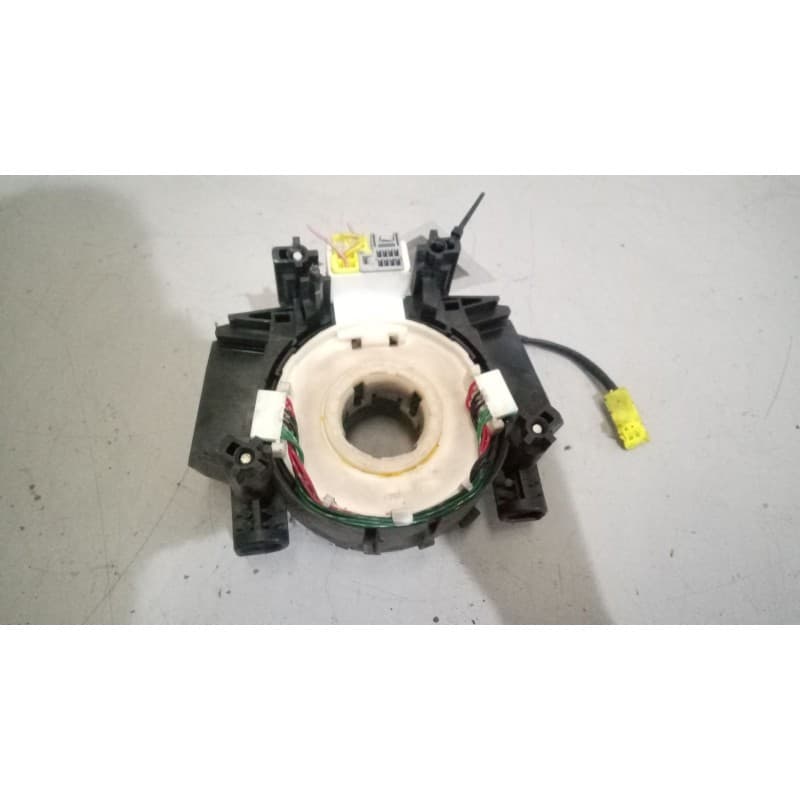 Recambio de anillo airbag para nissan nt400 cabstar (f24m) 28.12, 32.12, 35.12 (f91an) referencia OEM IAM - Blanco