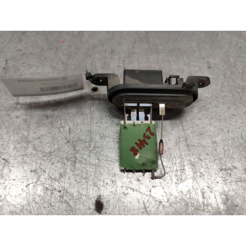 Recambio de resistencia calefaccion para dacia dokker essential referencia OEM IAM 5/2 PINS - Blanco