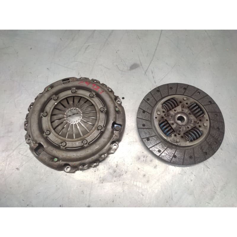 Recambio de kit embrague para citroën jumpy i furgoneta (bs_, bt_, by_, bz_) 2.0 hdi 95 referencia OEM IAM - Blanco