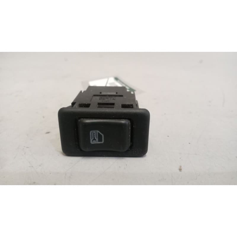 Recambio de interruptor para nissan nt400 cabstar (f24m) 28.12, 32.12, 35.12 (f91an) referencia OEM IAM 25210BN800 - Blanco