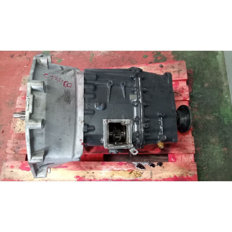 Recambio de caja cambios para iveco andecar iv 3 referencia OEM IAM FSO5206B Y05172 8870515 - Blanco