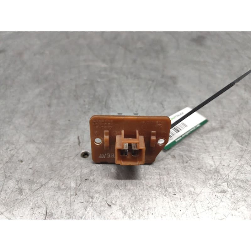Recambio de resistencia calefaccion para hyundai i30 (gd) 1.6 crdi referencia OEM IAM - Blanco