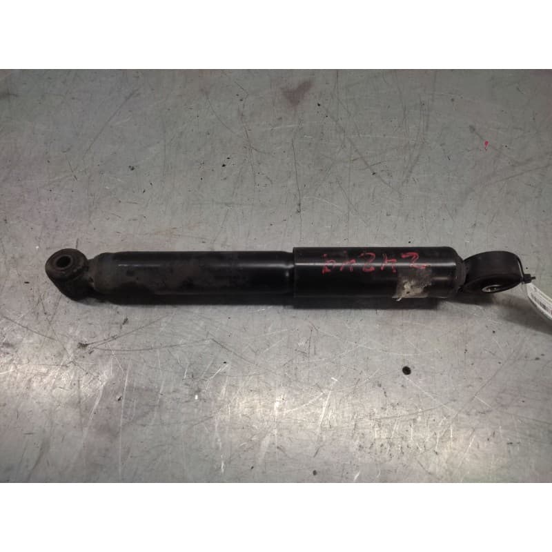 Recambio de amortiguador trasero derecho para fiat punto berlina (188) 1.3 jtd cat referencia OEM IAM - Blanco