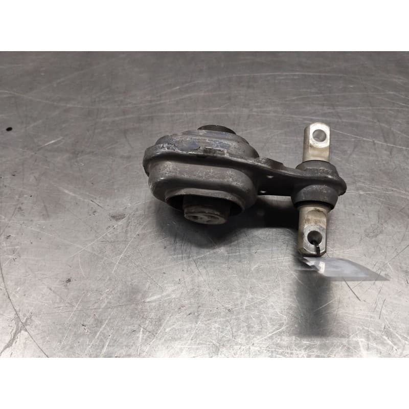 Recambio de soporte motor para mercedes-benz gla (h247) gla 200 d (247.712) referencia OEM IAM A2472400600 - Blanco