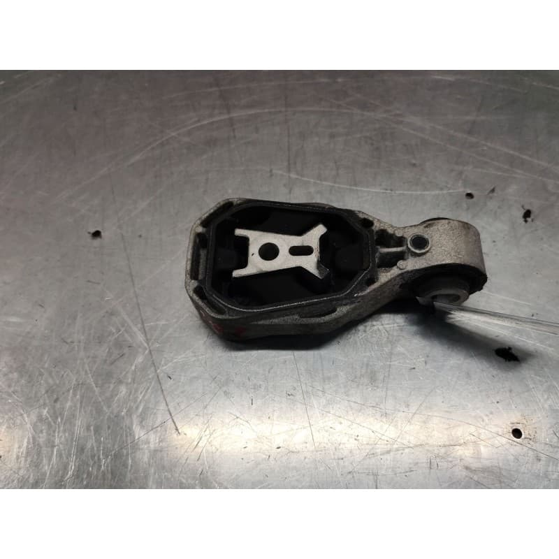 Recambio de soporte motor para mercedes-benz gla (h247) gla 200 d (247.712) referencia OEM IAM A2472400400 - Blanco