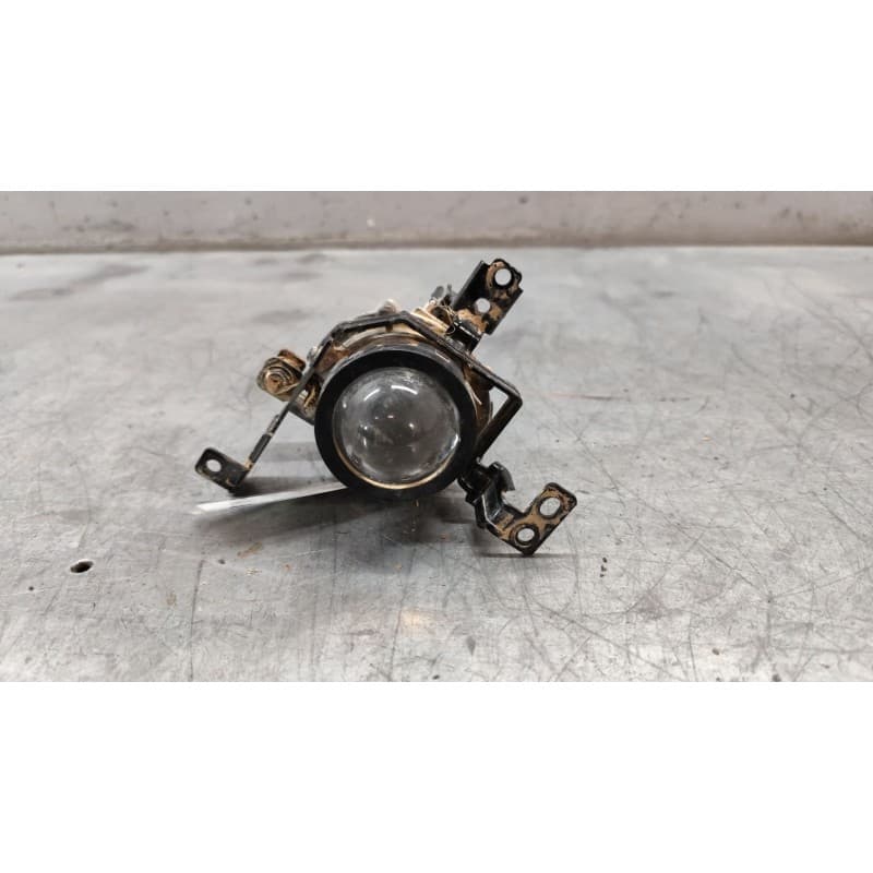 Recambio de faro antiniebla derecho para hyundai i30 fastback (pde, pden) 1.0 t-gdi hybrid 48v referencia OEM IAM 92202 - Blanco