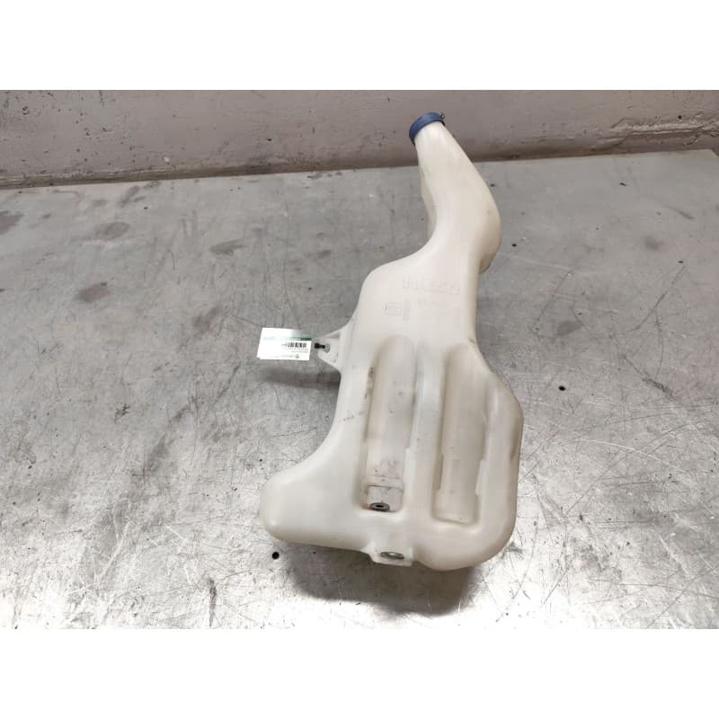 Recambio de deposito limpia para iveco daily iv caja/chasis 70c17, 70c17 /p referencia OEM IAM 3801898 - Blanco