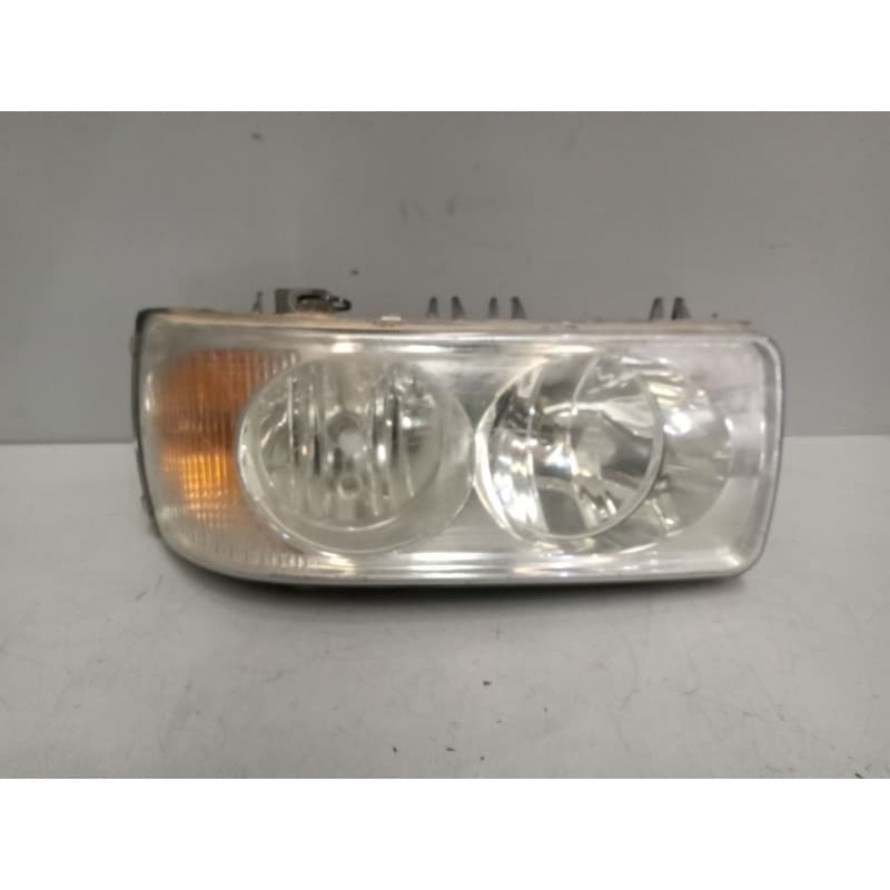 Recambio de faro derecho para daf serie lf45 desde 01 fg lf 45 e 10 - 220 fa larga distancia referencia OEM IAM 1621893