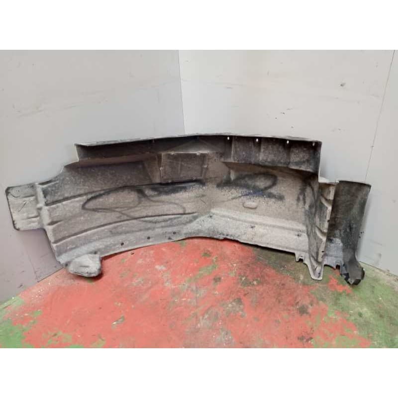 Recambio de guardabarros delantero derecho para man tg-a 32.410 12.0 diesel referencia OEM IAM 81612300122 - Blanco