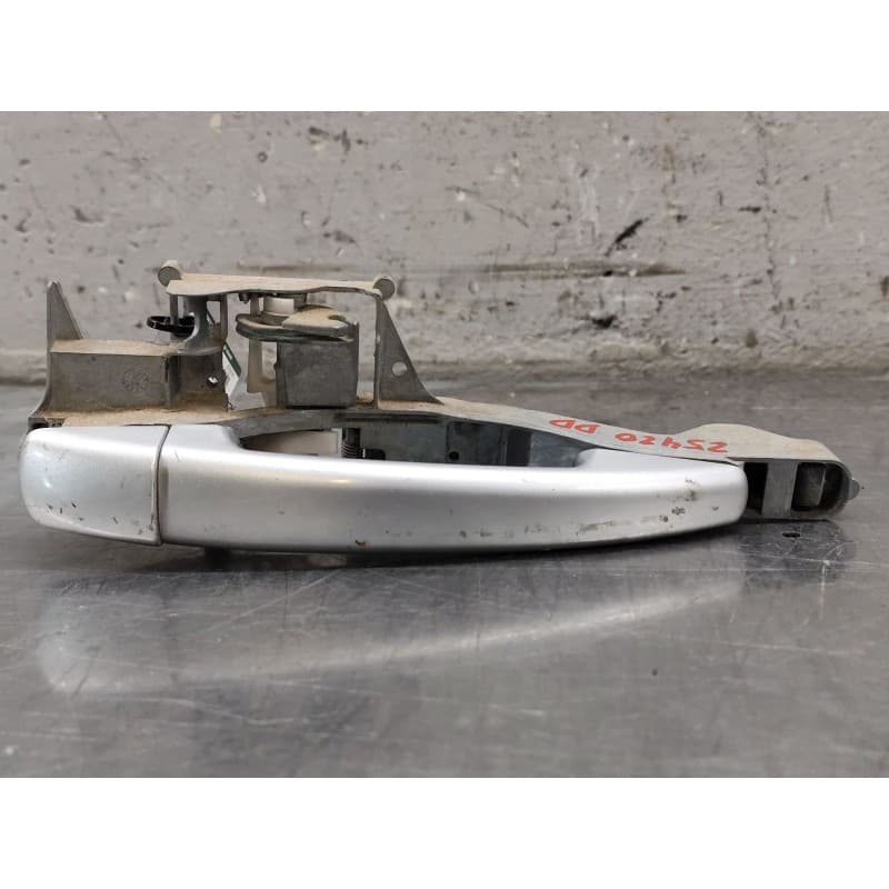 Recambio de maneta exterior delantera derecha para citroën c4 picasso i monospace (ud_) 1.6 hdi referencia OEM IAM 9690168580 - Plata