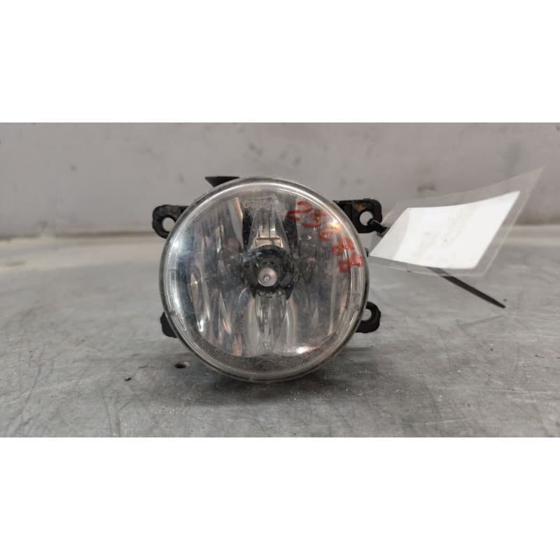 Recambio de faro antiniebla derecho para renault megane iv hatchback (b9a/m/n_) 1.5 blue dci 115 (b9a6) referencia OEM IAM 90012 - Blanco