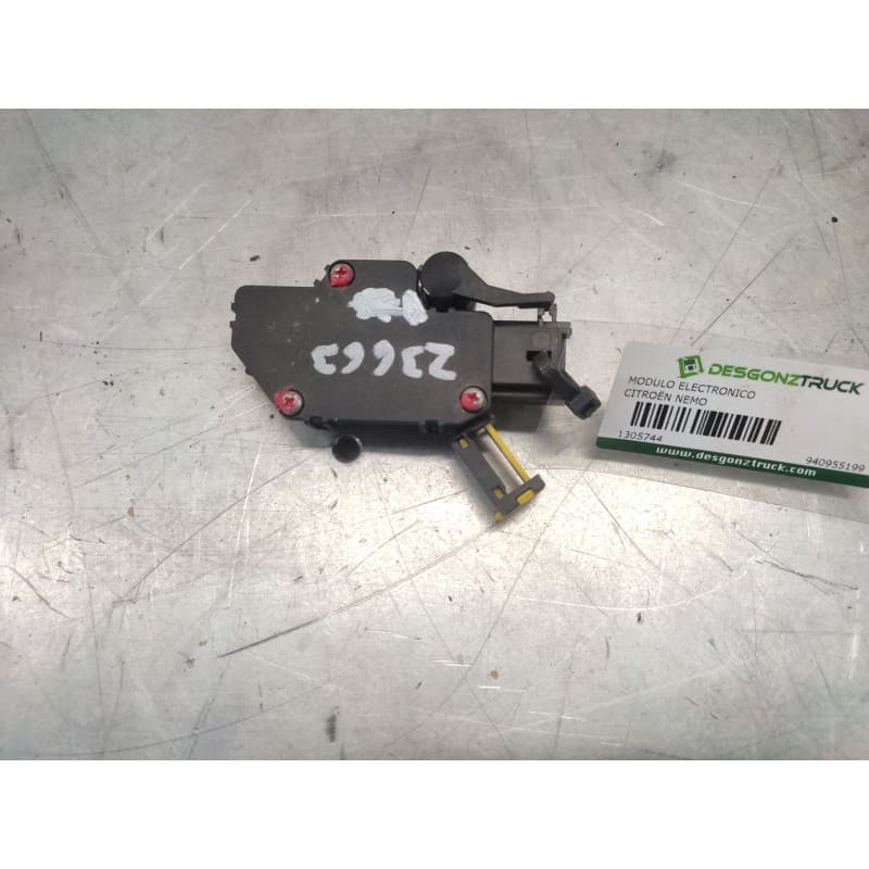 Recambio de modulo electronico para citroën nemo basis referencia OEM IAM 940955199 - Blanco