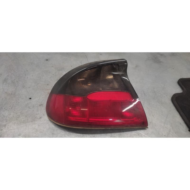 Recambio de piloto trasero izquierdo para opel tigra 1.6 16v referencia OEM IAM - Azul