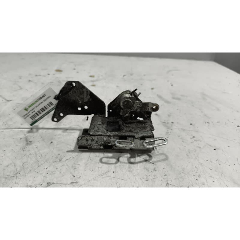 Recambio de cerradura puerta delantera izquierda para scania 4 - series 164 l/580 referencia OEM IAM 1406223 - Blanco