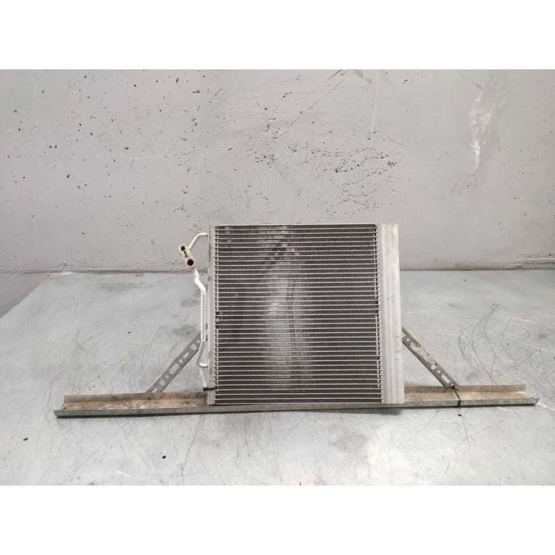 Recambio de condensador / radiador a/a para smart fortwo coupé (450) 0.7 (450.352, 450.332) referencia OEM IAM 0013198V001 - Negro