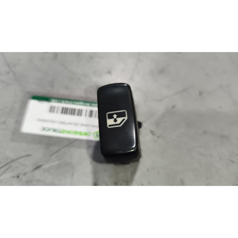 Recambio de mando elevalunas delantero izquierdo para scania r i r 500 referencia OEM IAM 1421856 - Blanco