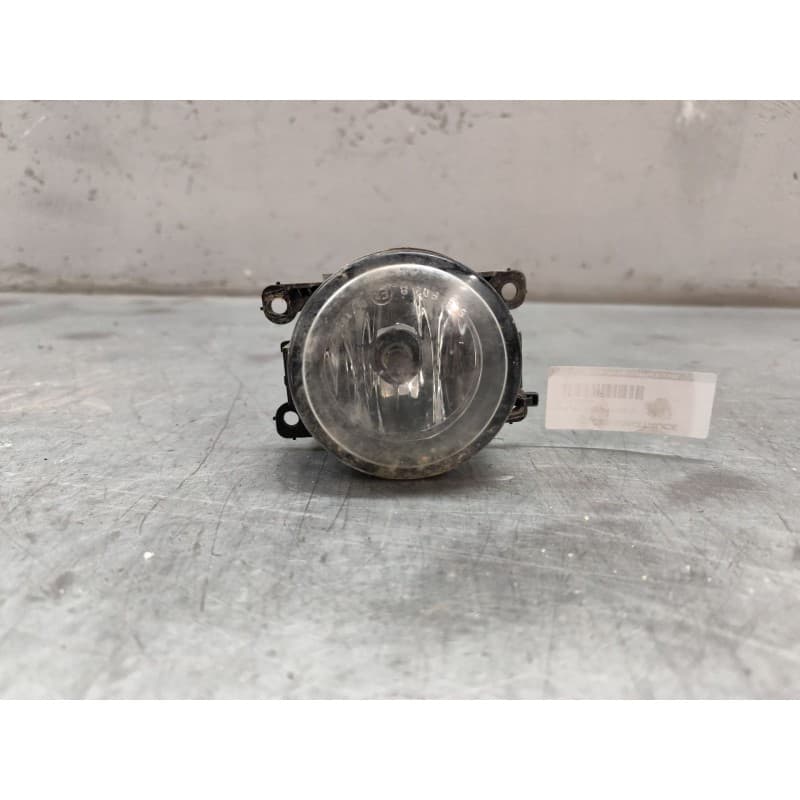 Recambio de faro antiniebla derecho para dacia logan ambiance referencia OEM IAM 2 pins