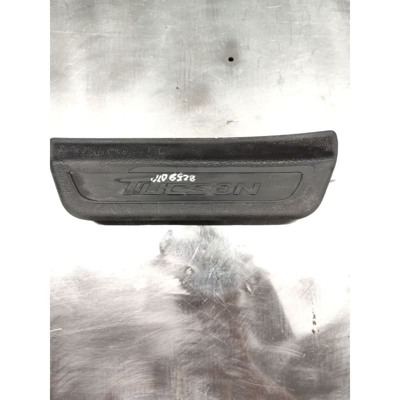 Recambio de moldura para hyundai tucson (tl, tle) 1.6 gdi referencia OEM IAM 85878D7000 - Blanco