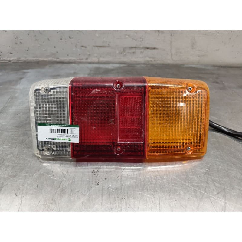 Recambio de piloto trasero derecho para nissan patrol (k/w160) familiar (w160) referencia OEM IAM - Blanco
