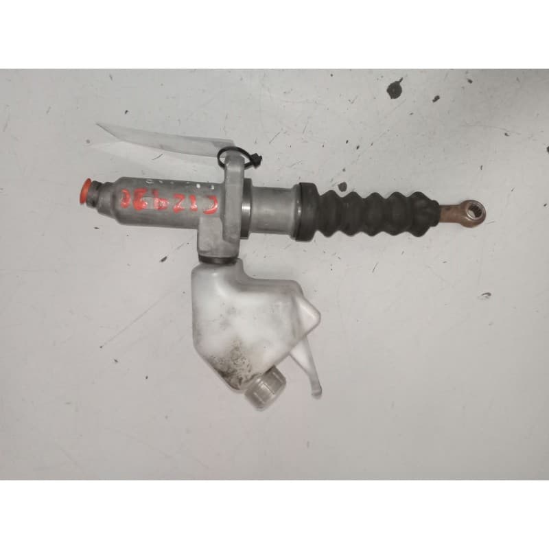 Recambio de bombin embrague para man m 2000 l/m 2000 m 14.284 e2 6.9 diesel referencia OEM IAM 81307156141 5571 - Blanco