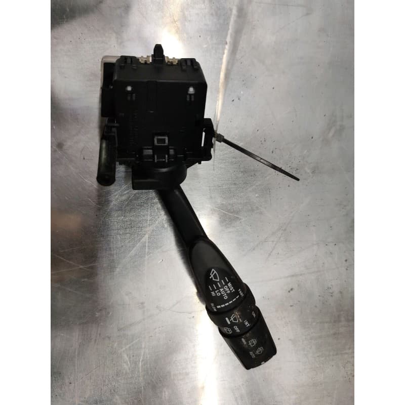 Recambio de mando limpia para ssangyong korando (ck) 2.2 xdi referencia OEM IAM 202008890 - Blanco